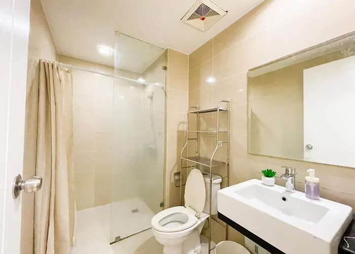 Holiday home Cozy In Venice Bgc With Balcony #vlrtc28c