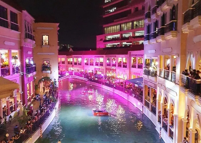 Cozy In Venice Bgc With Balcony #vlrtc28c Holiday home *